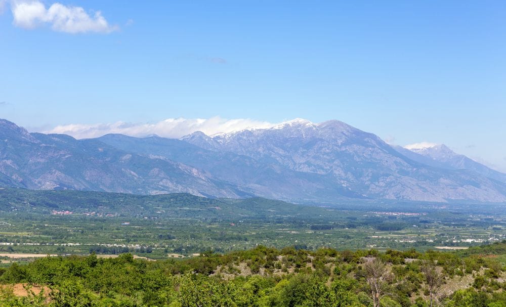 Καϊμακτσαλάν από μακριά